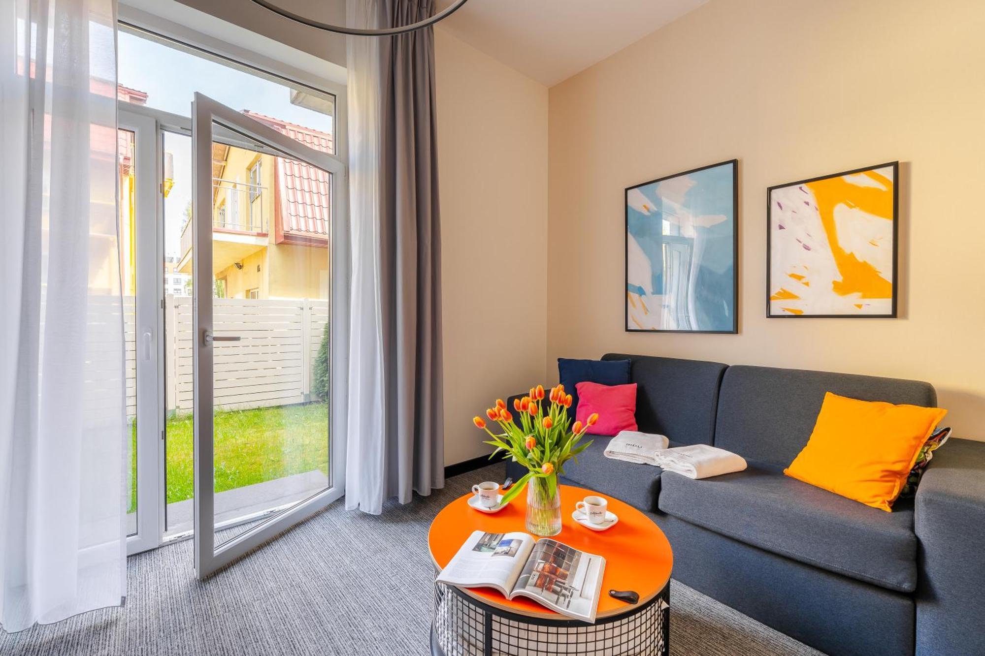 Ind.U Apartamenty Kołobrzeg Exteriör bild
